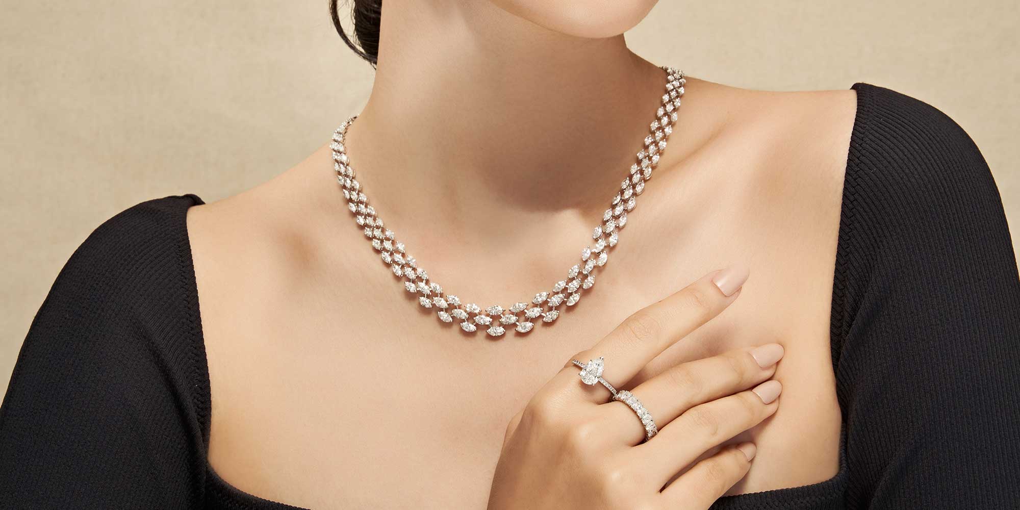 The Love Diamond Bloom Engagemet Ring