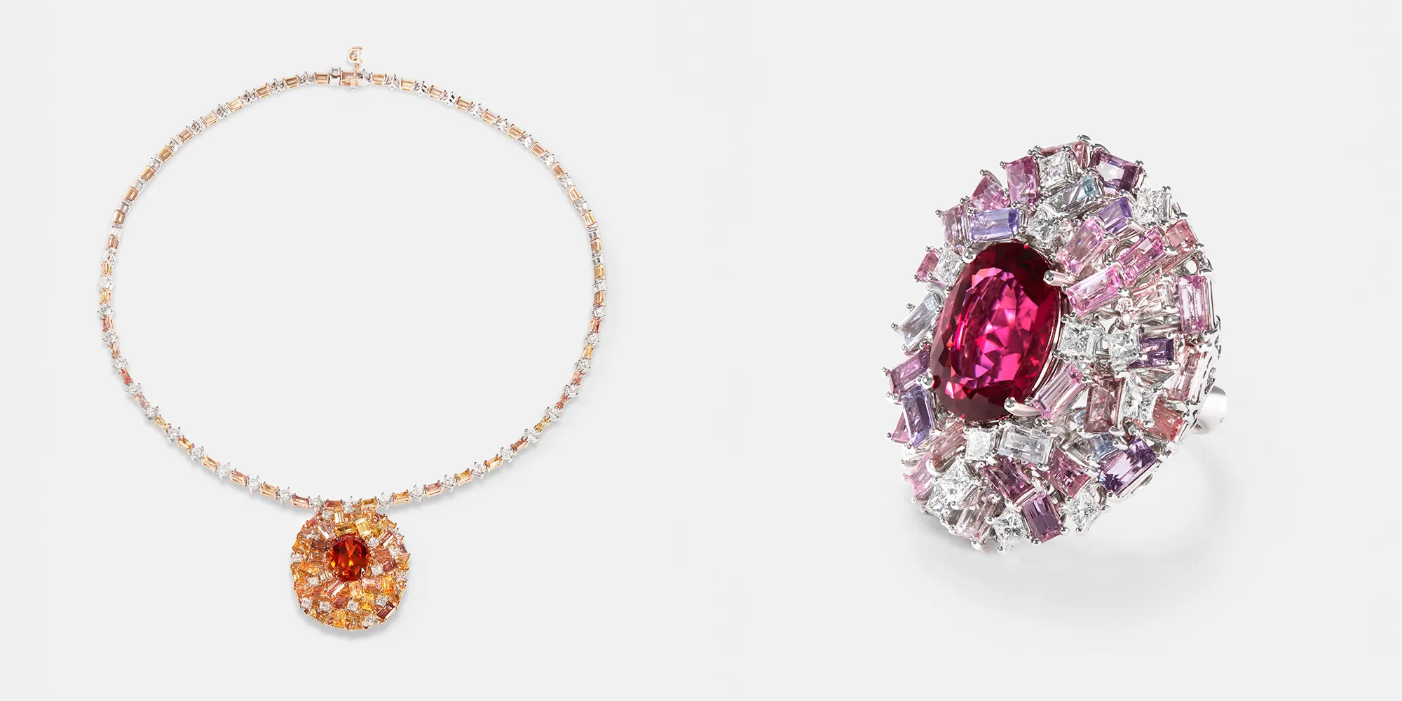 Ballo a Cà d’Oro pays tribute to Venice’s Festa del Redentore—a celebration of light, music, and enchantment.
Inspired by fireworks over the Grand Canal, they capture the warmth of Venetian nights in luminous bursts of colour.
