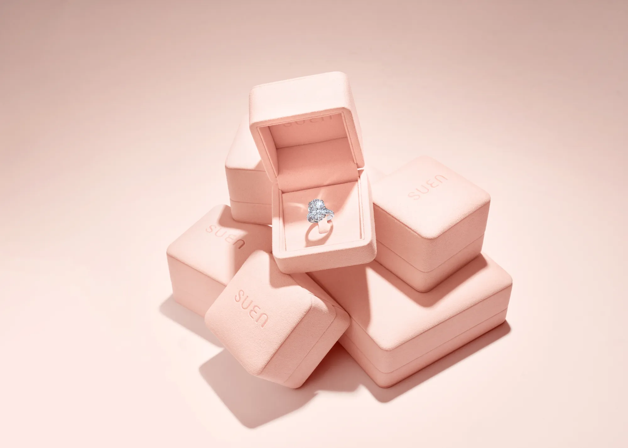 Asscher Cut Diamond Engagement Ring | SUEN