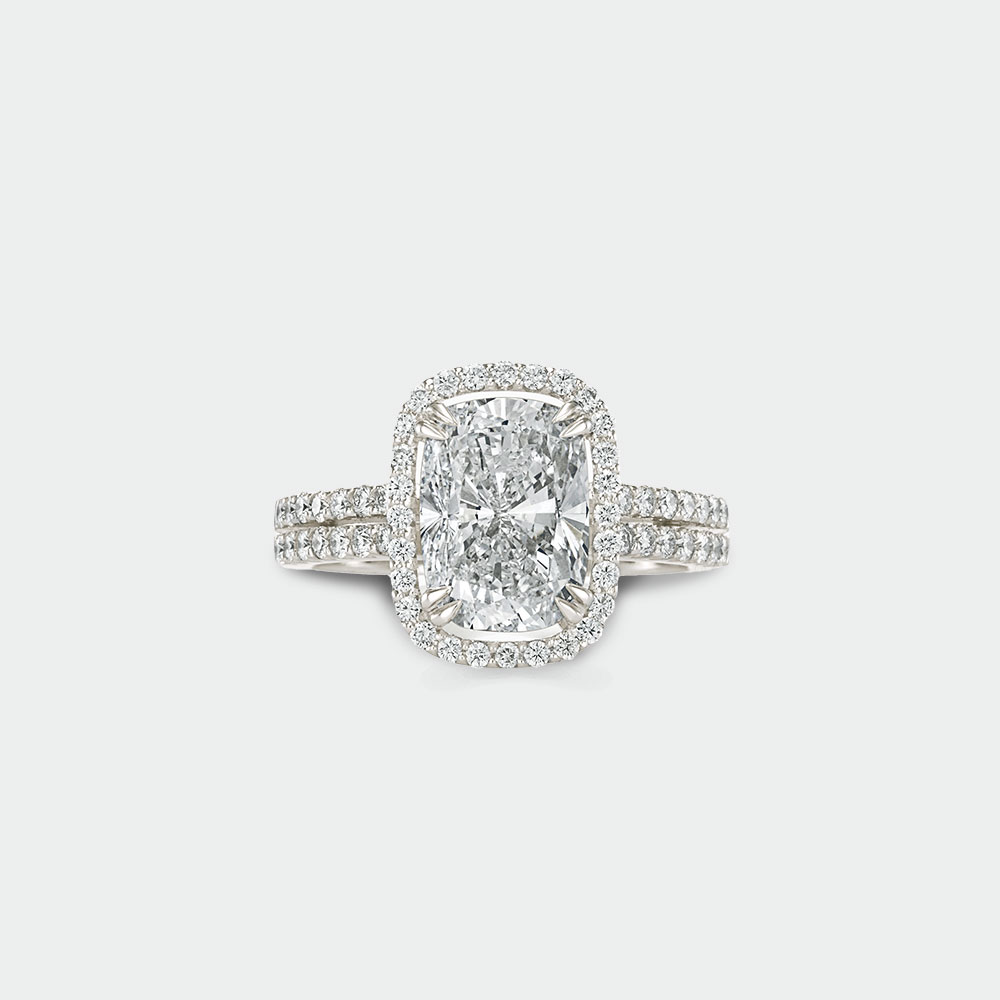 Cushion cut Diamond Engagement Ring | SUEN