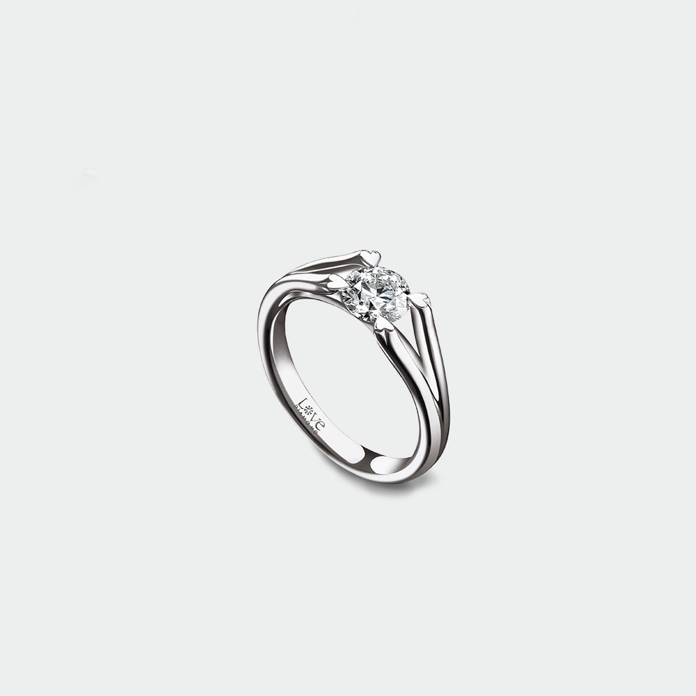 Diamond Engagement Ring | SUEN