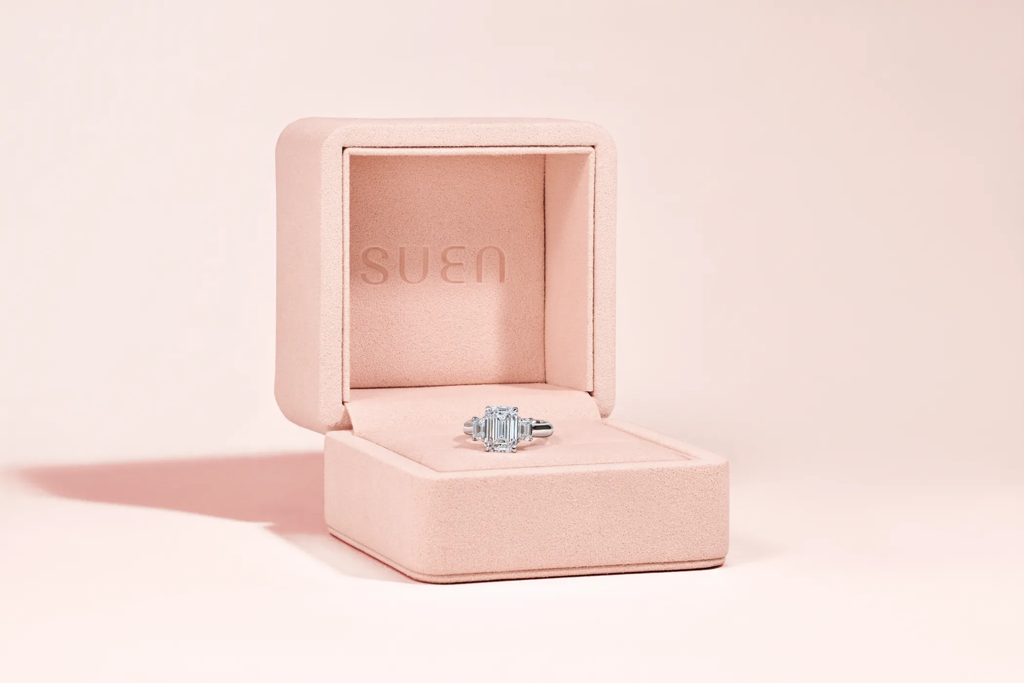 Asscher Cut Diamond Ring | SUEN