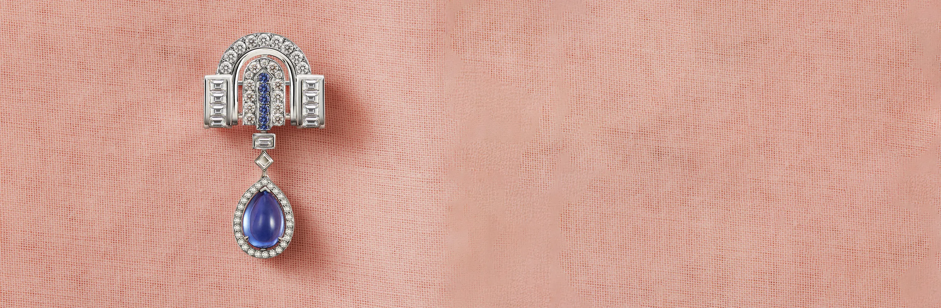 Brilliant Brooches 

Timeless and refined, discover our new collection of brooches — elegant accents that blend grace with luxury, making a personal statement that transcends both time and trend. Celebrate the Raya festivities in style with pieces that add sophistication to every moment.
