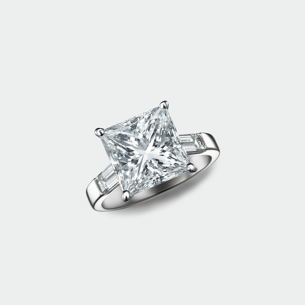 Princess cut Diamond Engagement Ring | SUEN